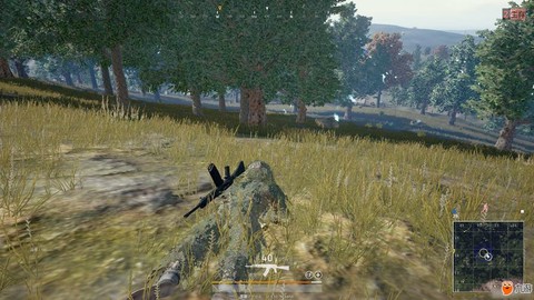 绝地大逃杀怎么扫射